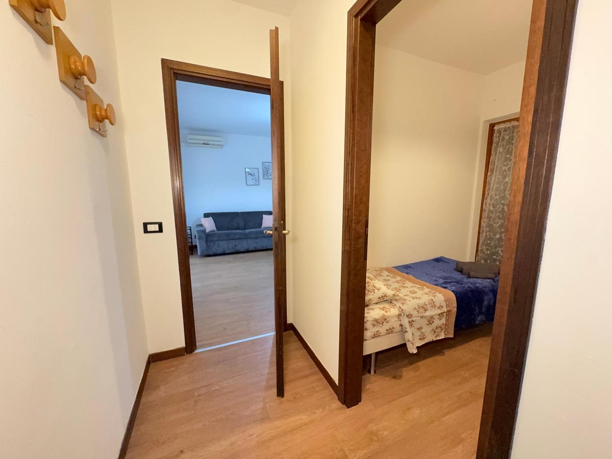 5' From Punta Gro Beach With Free Swimming Pool Sirmione Kültér fotó